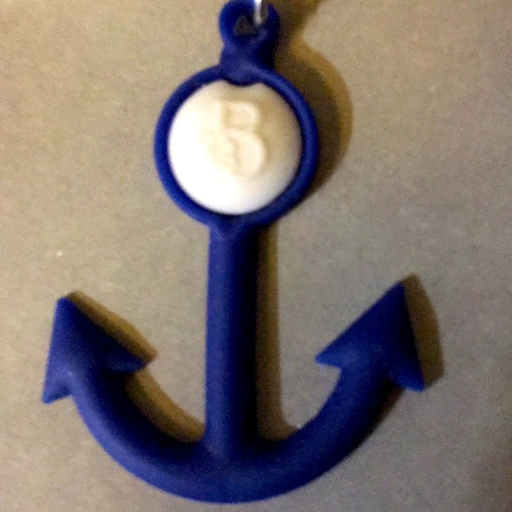 SUSTAINABLE ANCHOR EARRINGS MADE IN FRANCE-NWT